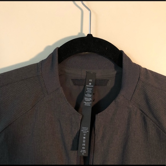 LULULEMON | VentLite Jacket | Unisex - Picture 4 of 5
